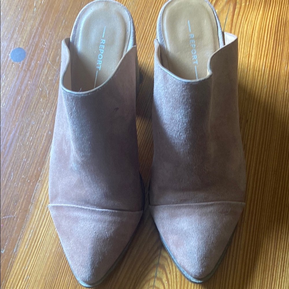 Report Tan Mules with Pointed Toe and Suede Finish